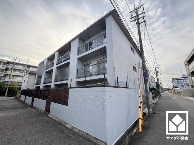 武庫川ハイツの外観