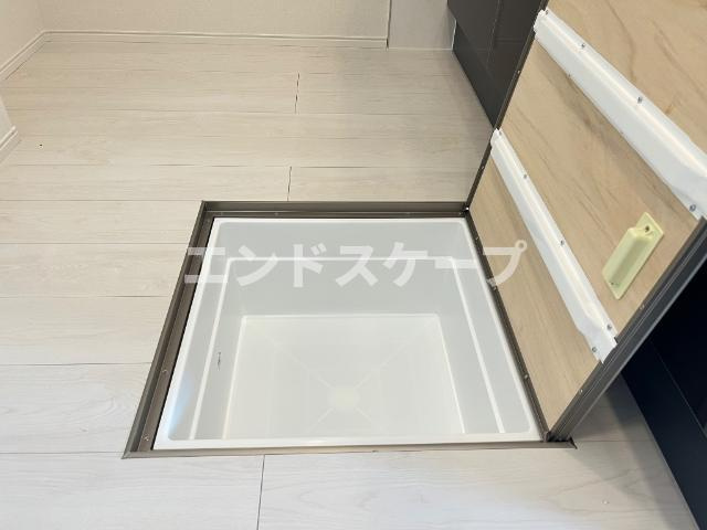 ローズテラスⅡの収納|床下収納
高崎、前橋のお部屋探しはエンドスケープまで！お客様の理想お聞かせ下さい♪