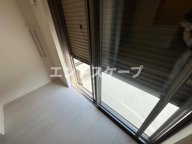 ローズテラスⅡの内装|シャッター
高崎、前橋のお部屋探しはエンドスケープまで！お客様の理想お聞かせ下さい♪