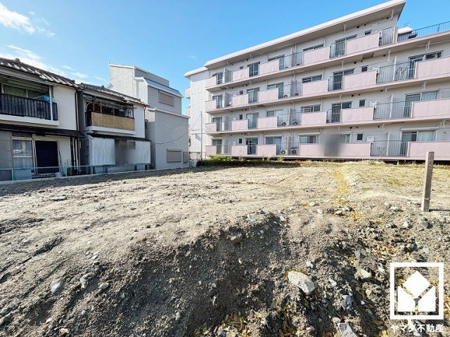 尼崎市東園田町1丁目　3期の外観|南側すぐの距離に県道606号線が通っています。阪神高速豊中南インターチェンジも近く、車での移動にも便利な立地です。