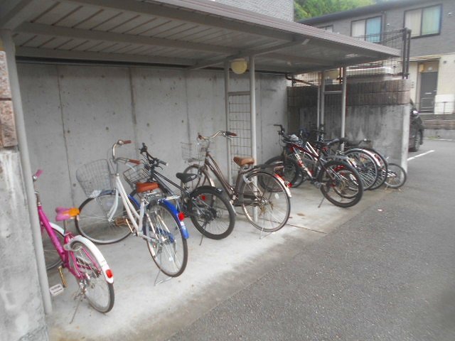 レオパレスセナファミリー　Ⅰのその他|駐輪場