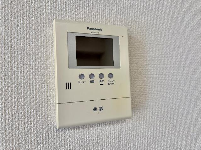 ルビコン・ドゥーエの内装|カメラ付インターホン