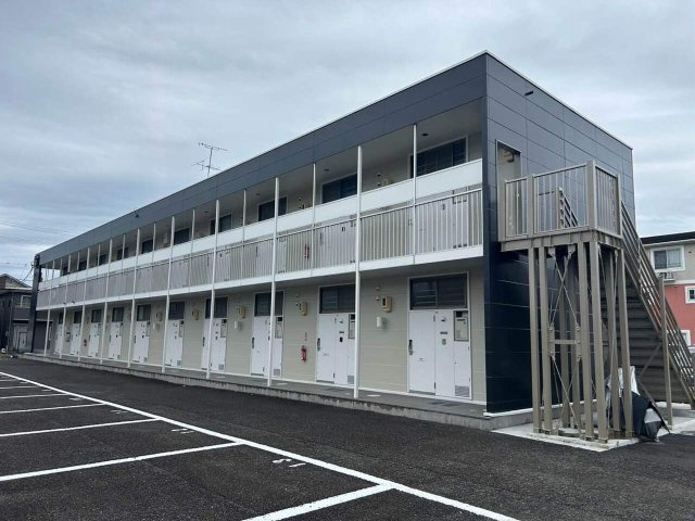 レオパレスコスモス