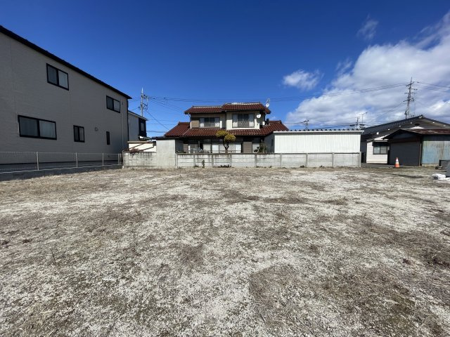 住宅用地・建築条件付き売地　郡山市小原田2丁目　小原田小学校・小原田中学校の外観