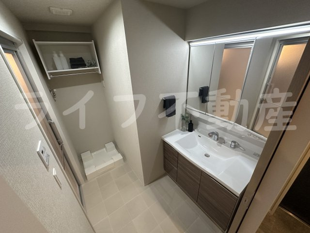 玉造BASEの洗面所
