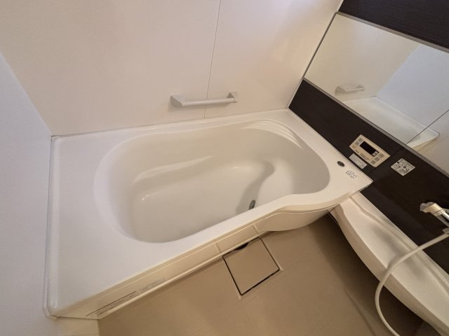 グレース中谷A棟の浴室|お風呂で日々の疲れを落としましょう