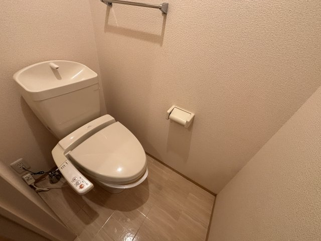 グレース中谷A棟のトイレ|コンパクトで使いやすいトイレです
