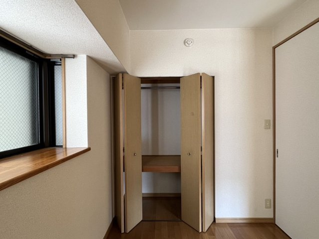 ミラバ天神の内装