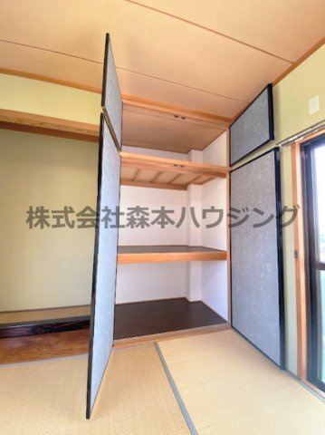 【収納】 | 　私市ロイヤルマンション | 大きなものも収納できそうです