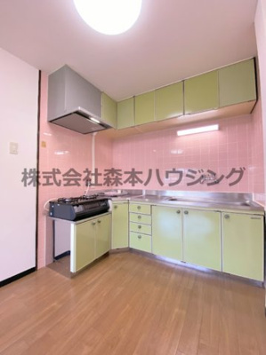 【キッチン】 | 　私市ロイヤルマンション | 使いやすいキッチンです