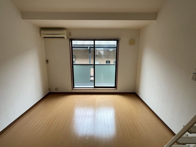 ベラミ唐原の居間・リビング