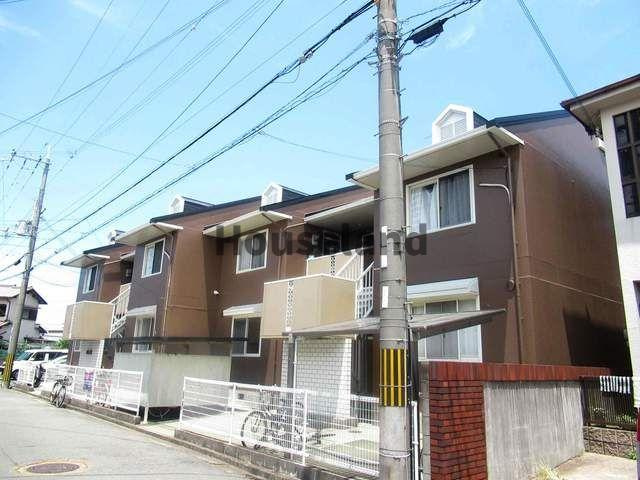 セジュール日高のエントランス