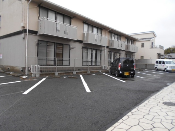 メゾン高橋ABの駐車場|駐車場