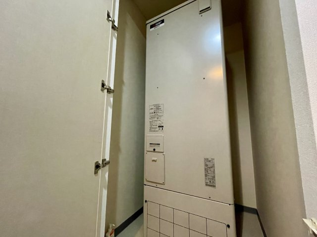 D’グラフォート熊本タワーの設備|三菱電機の自動風呂給湯電気温水器は2022年製です。