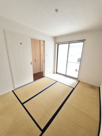 【和室】 | 紫竹西大門町　一戸建 | 和室6帖、全室クロス張替工事済み
