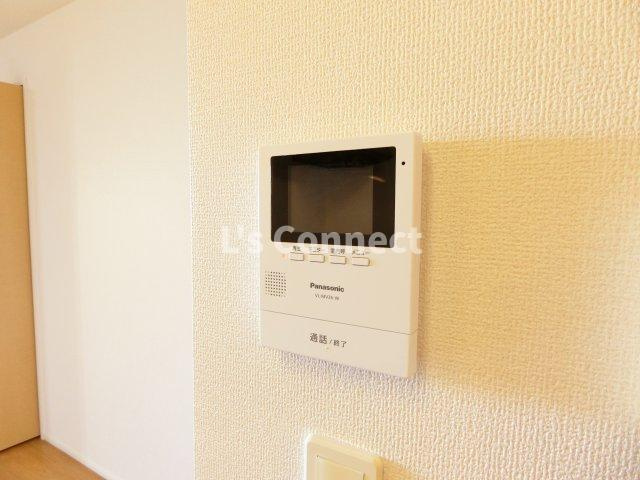 【セキュリティ】 | ロイヤルハイツ参番館 | 突然の来客もＴＶモニターホンでしっかり確認。