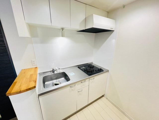 デ・クメール　リバーⅡのキッチン|※同物件反転タイプの写真でございます※現況を優先します※
