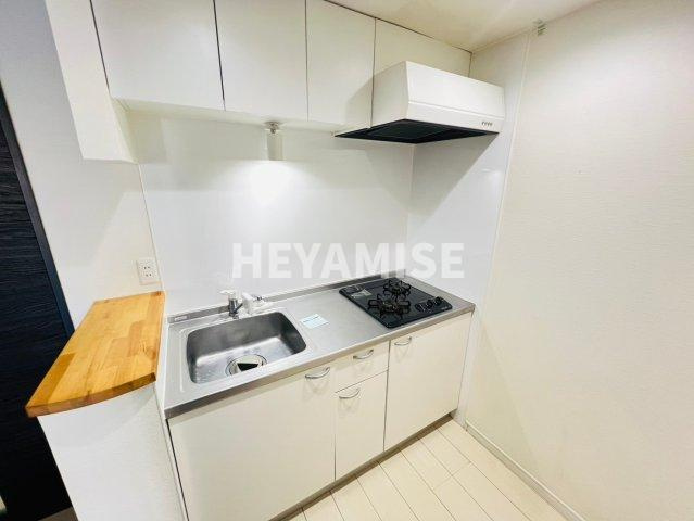 デ・クメール　リバーⅡのキッチン|※同物件反転タイプの写真でございます※現況を優先します※