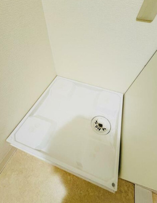 【設備】 | ライオンズプラザ芝公園 | 洗濯機置き場です