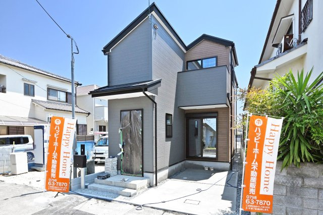 ファーストタウン伊丹市堀池2丁目新築一戸建て｜1SLDK＋駐車1台