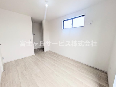 【寝室】 | 浜松市中央区篠ケ瀬町 新築一戸建て 1号棟 | 寝室です