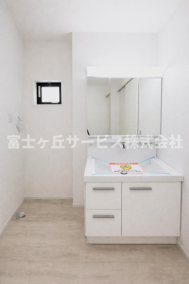 【独立洗面台】 | 浜松市中央区篠ケ瀬町 新築一戸建て 2号棟 | 独立洗面台です