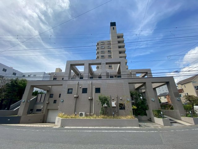 西船橋スクエアガーデンの外観
