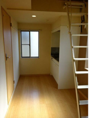 【内装】 | GranPozo大井町 | リビングを別角度から