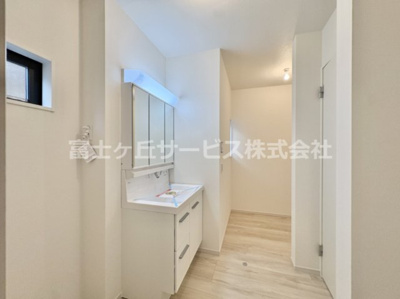 【脱衣所】 | 浜松市中央区篠ケ瀬町2丁目 新築一戸建て 2号棟 | 脱衣場です