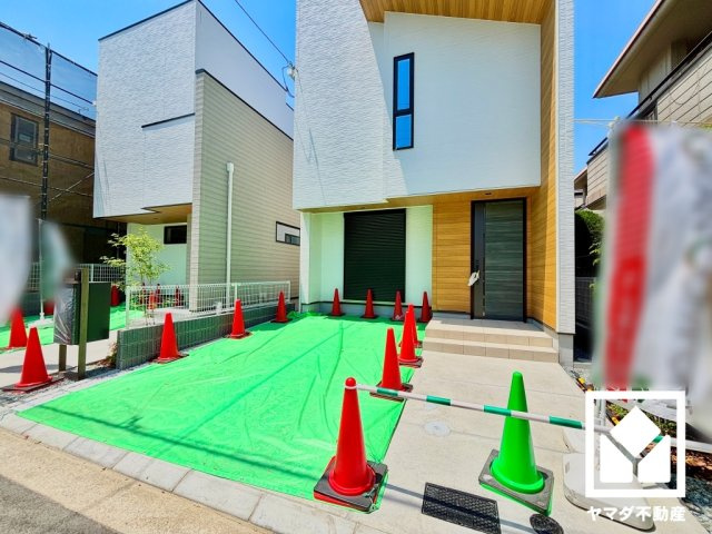 西宮市浜甲子園１丁目　第7　A号地の駐車場|駐車スペースを1台分確保。重い荷物や雨の日の移動もスムーズで、快適なカーライフを実現。