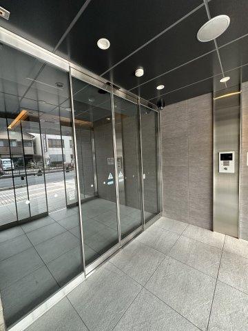 レジデンシア豊田桜町のエントランス