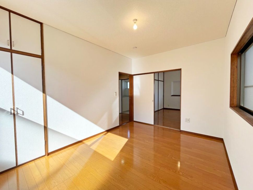 茅ヶ崎市高田１丁目　中古戸建の洋室|使い勝手のいい洋室です