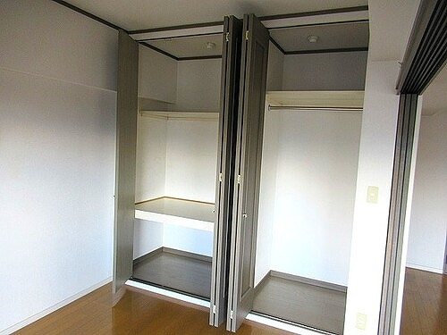 ライオンズマンション井尻南の収納|クロゼット