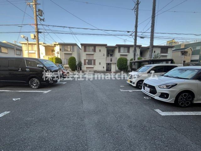 スターリングハイツの駐車場