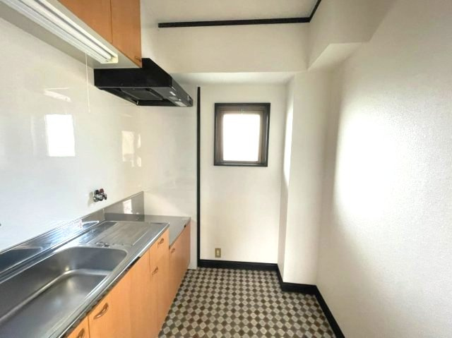 ラジャクラブ01のキッチン