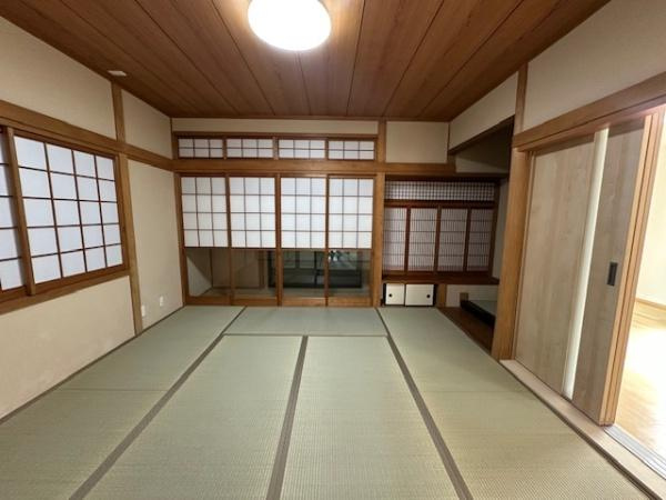 【寝室】