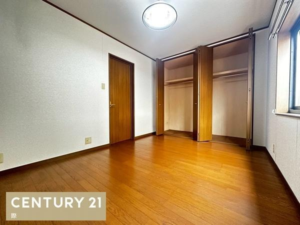 岩出市根来　中古戸建の洋室