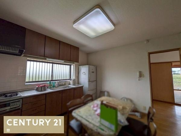 和歌山市朝日　中古戸建の居間・リビング