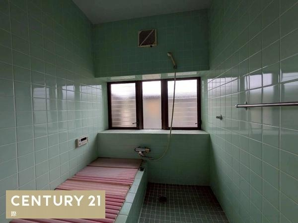 和歌山市朝日　中古戸建の浴室