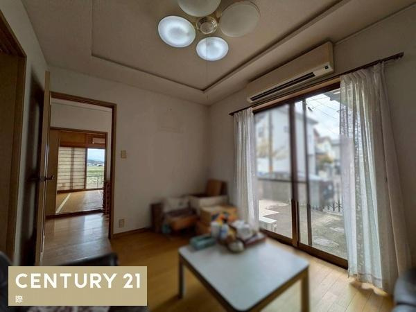 和歌山市朝日　中古戸建の洋室