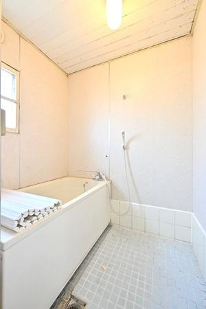 関屋あしびハイツ７号棟の浴室|■現地撮影写真■