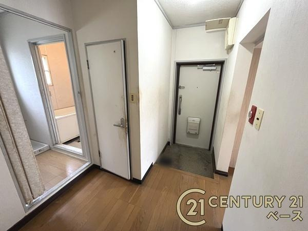 関屋あしびハイツ７号棟の玄関|■現地撮影写真■
