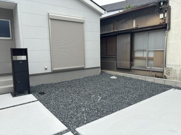 碧南第67棚尾本町　全3棟・3号棟の庭|ウッドデッキやBBQ。想像が膨らむお庭