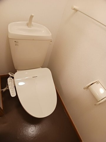 ノーヴァ壱番館のトイレ