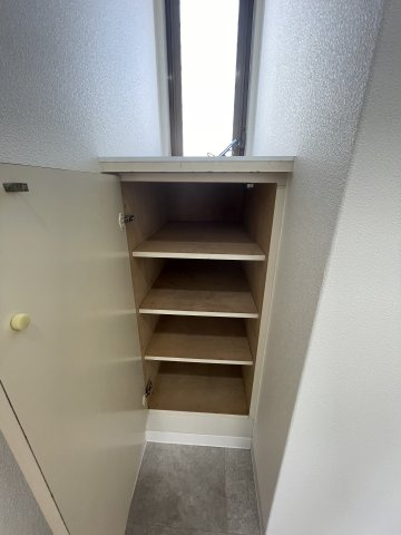 エルミーレ兵庫駅前の収納