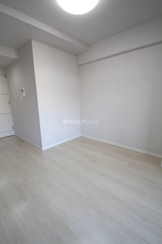 Le'a横濱天王町弐番館の洋室