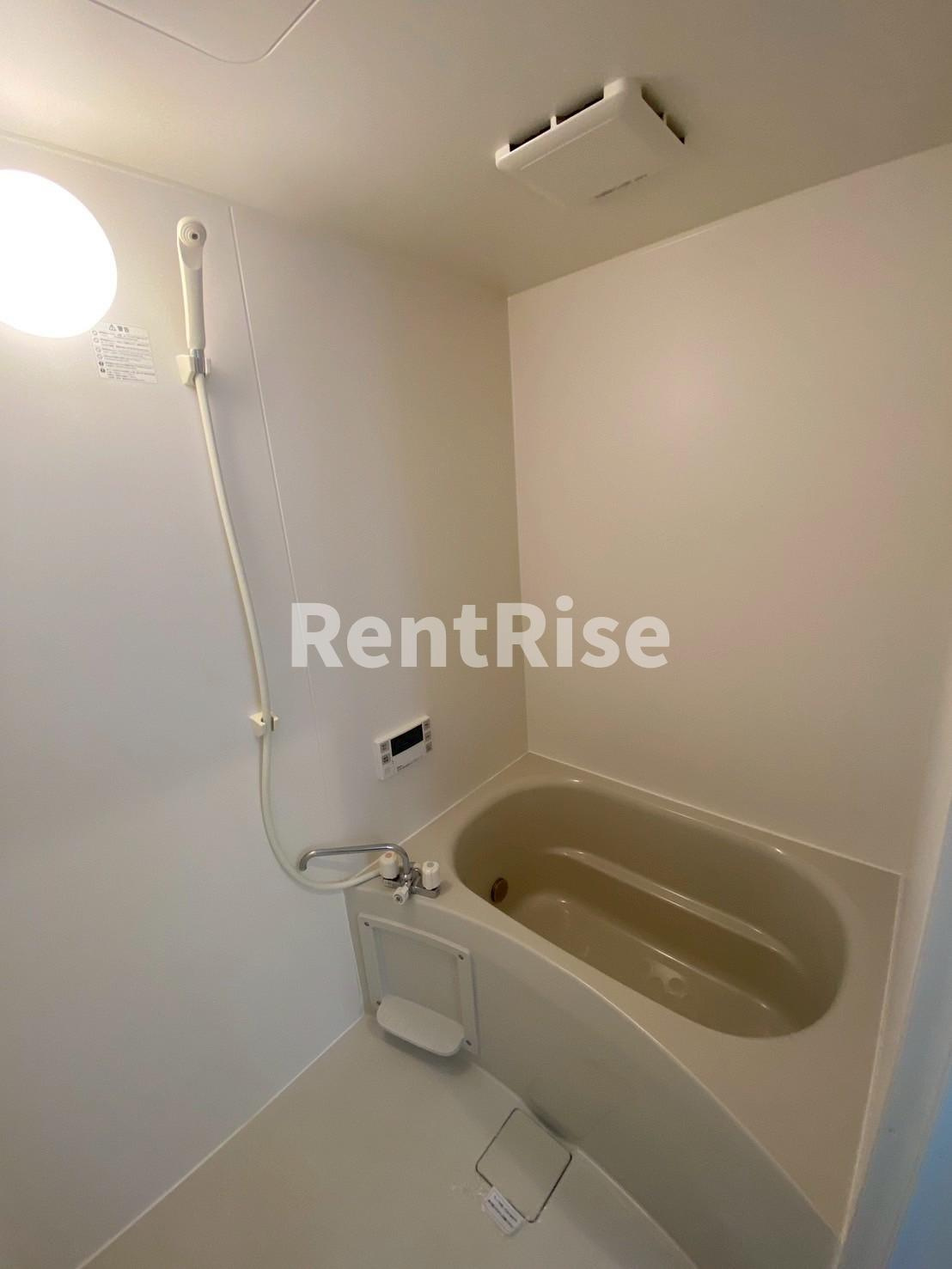 ル・シェノン苅安賀の浴室