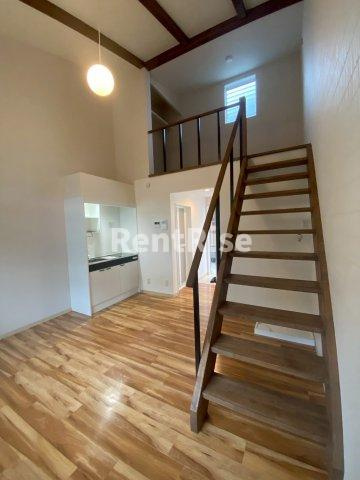 ル・シェノン苅安賀の居間・リビング