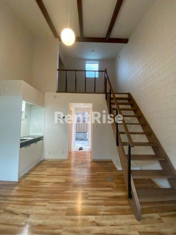 ル・シェノン苅安賀の居間・リビング