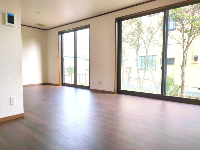 【居間・リビング】 | 大網白里市みずほ台１丁目　中古戸建